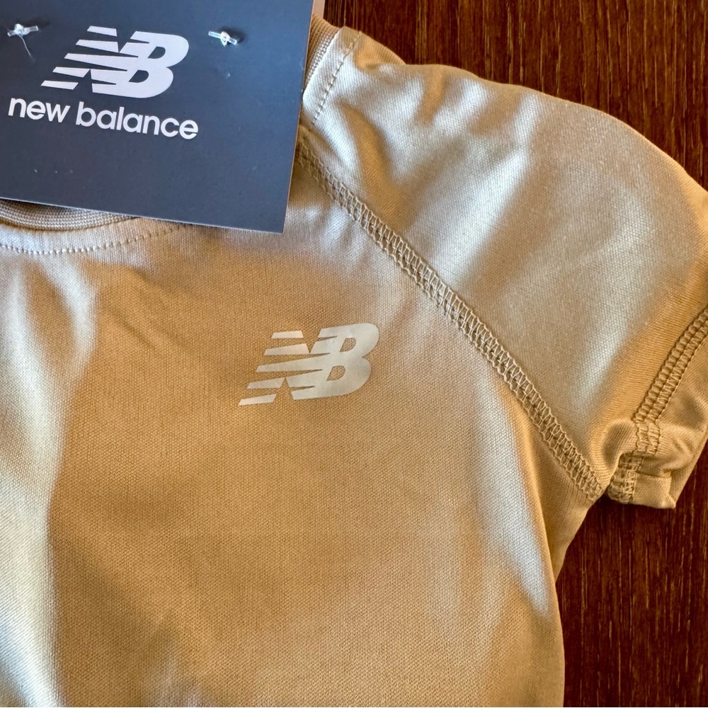 NWT tan & black New Balance 2 piece shorts set 12M - Picture 4 of 10